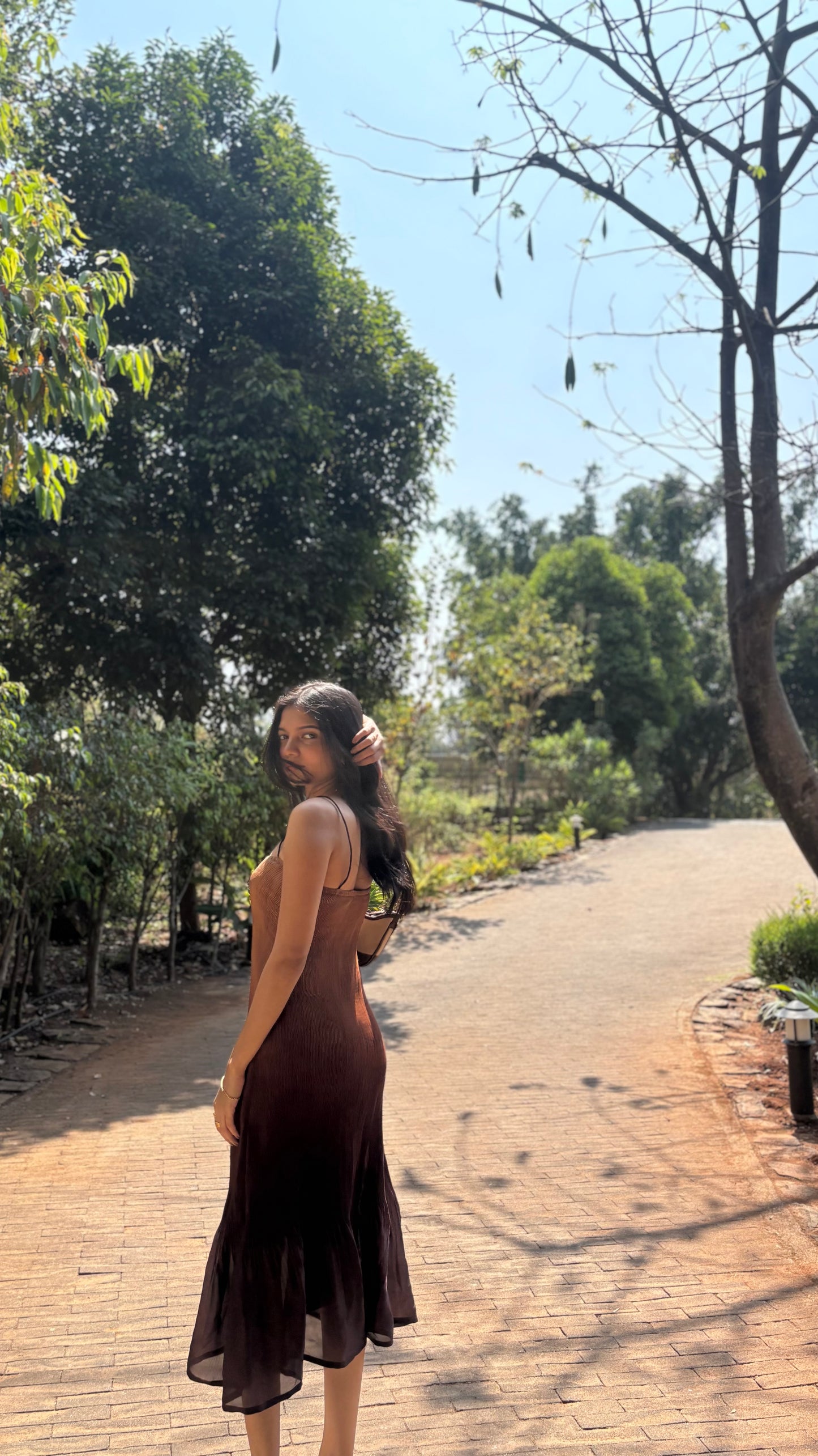 Brown Ruffle Spaghetti Straps Midi Dress